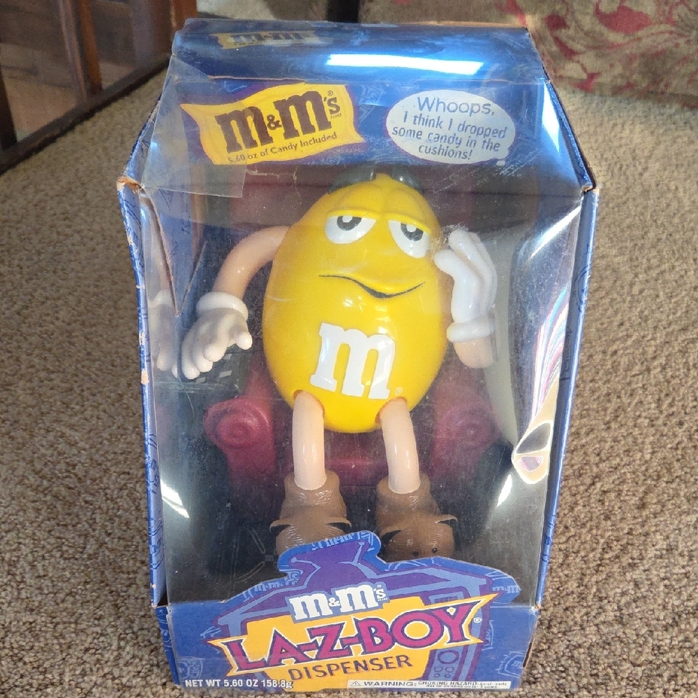 M&M'S Yellow Laz-Boy Dispenser